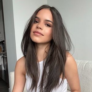 Meet your Posher, Alexandra